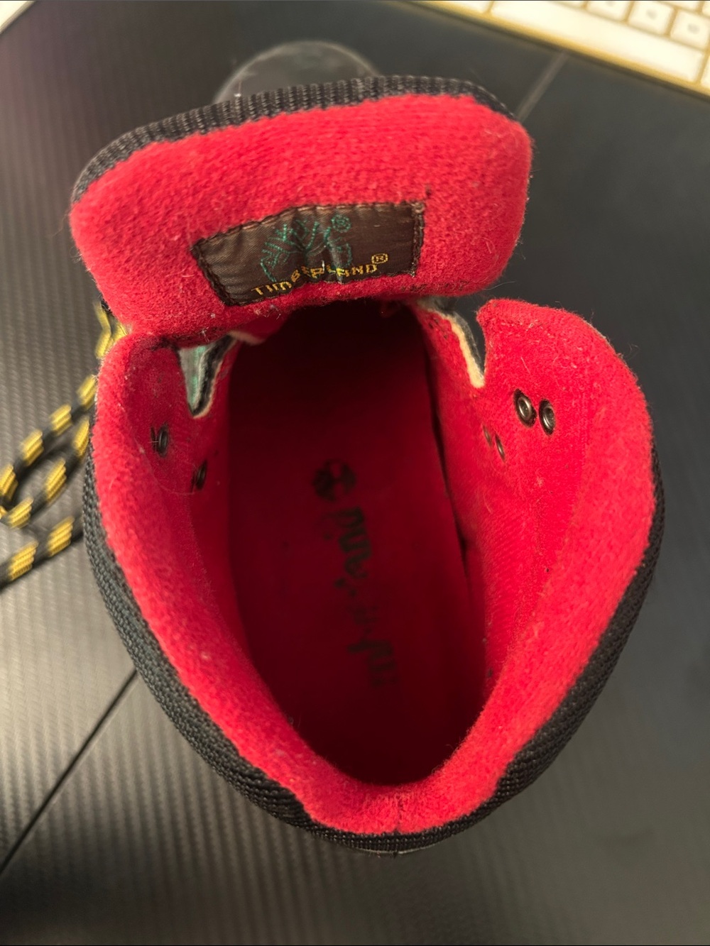 1990s Timberland Boots - Picture 10 of 12